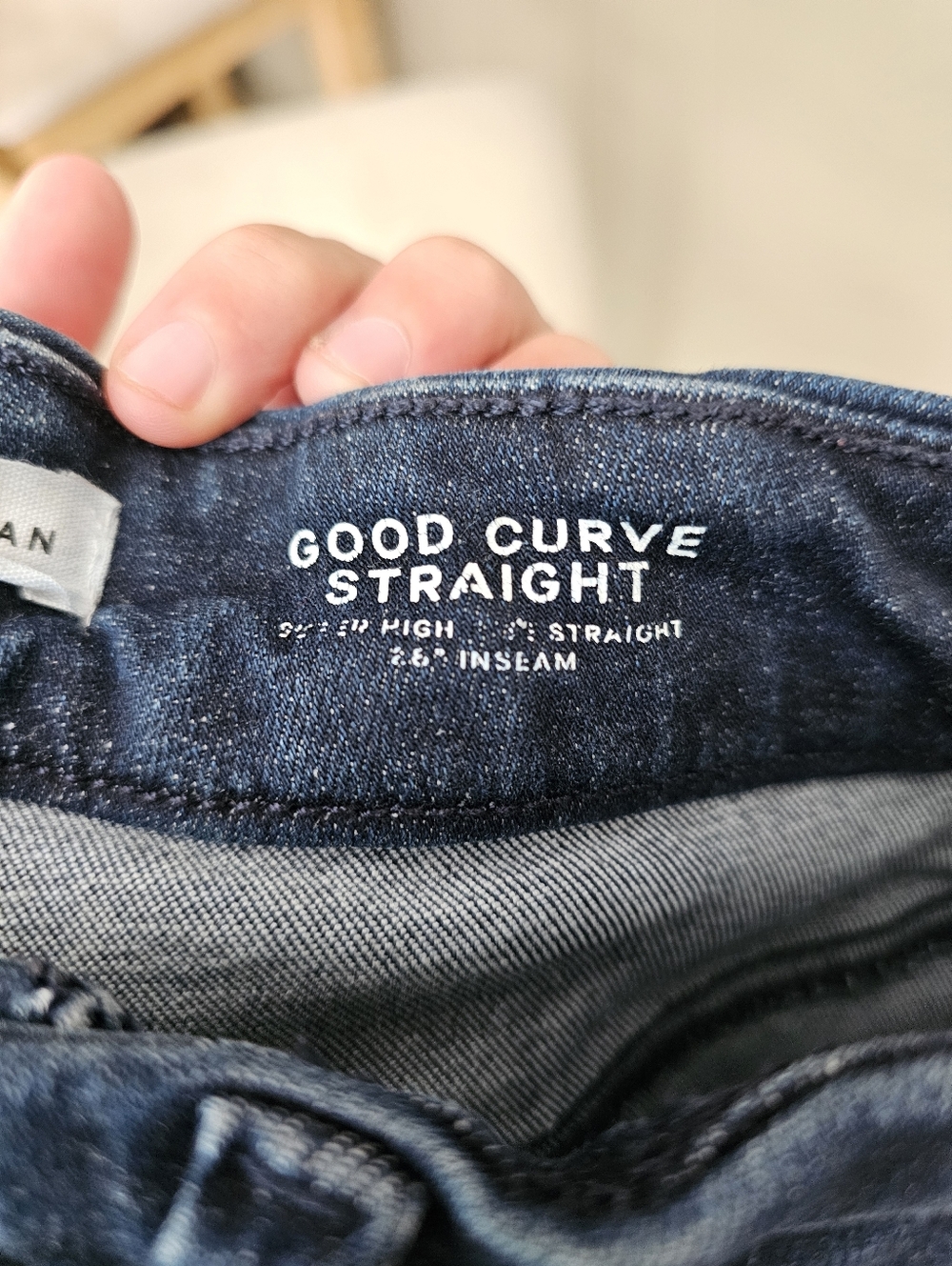 Good American High-Rise Straight Leg Jeans in Dark Indigo - Picture 14 of 15